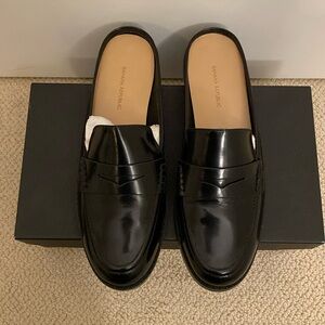 Banana Republic black leather penny loafer mule, new never worn size 9